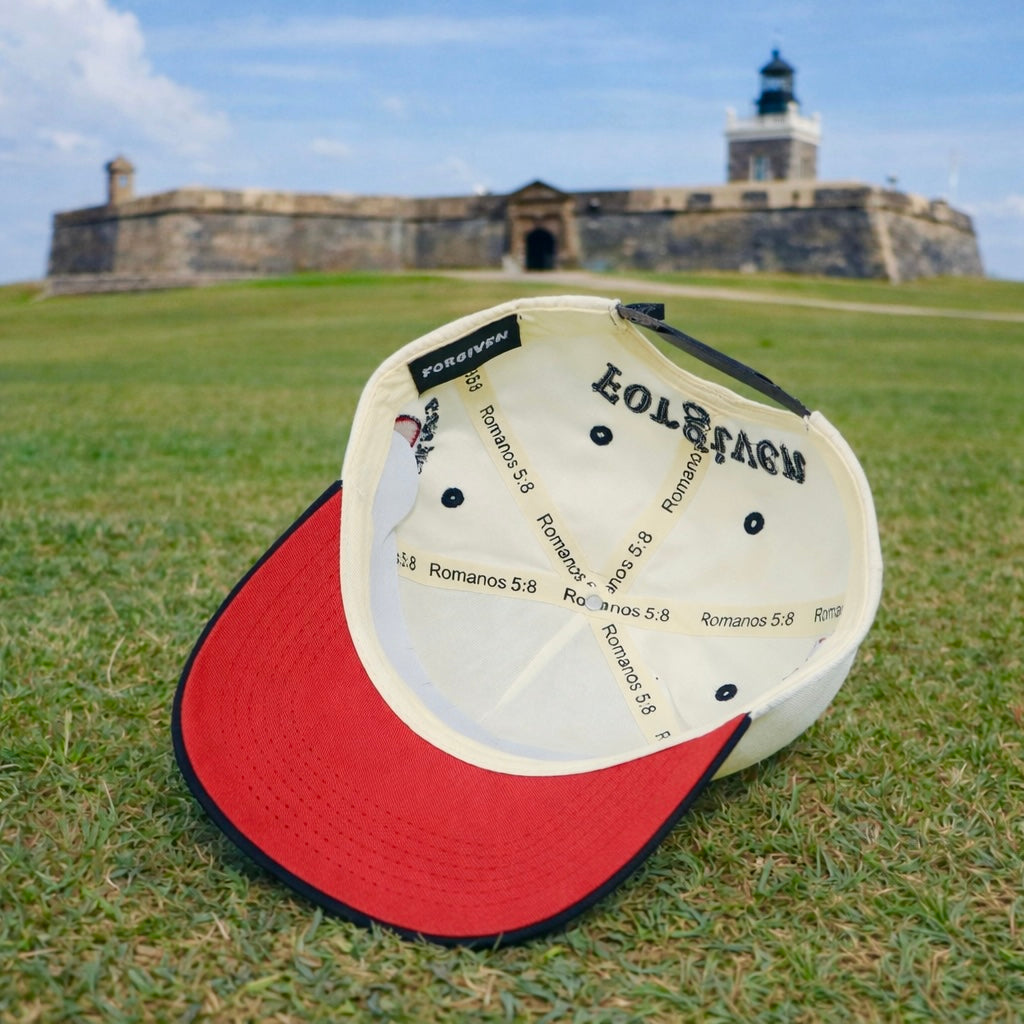 Jesus Love hat ❤️