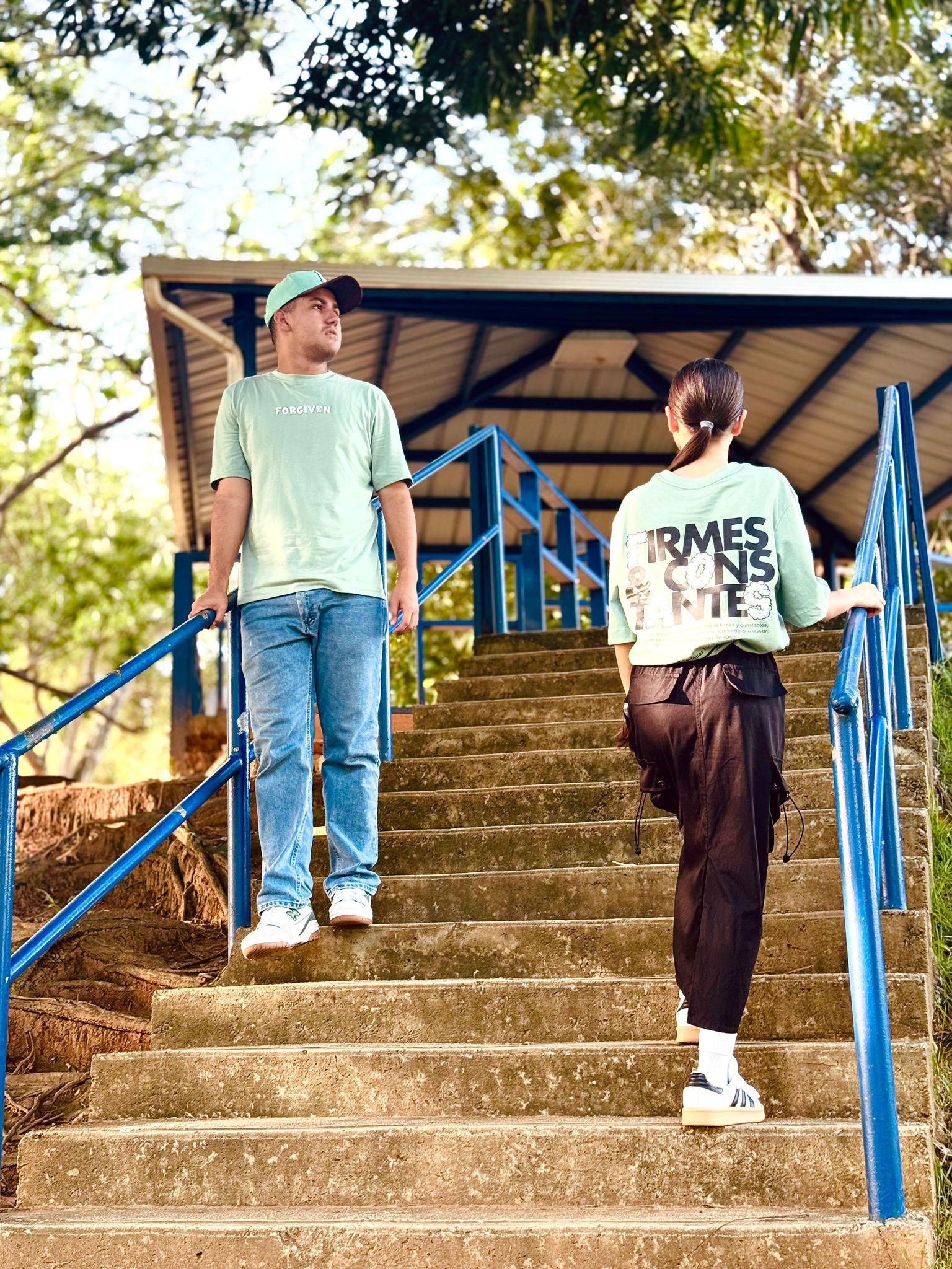 Firmes y Constantes Green T-Shirt